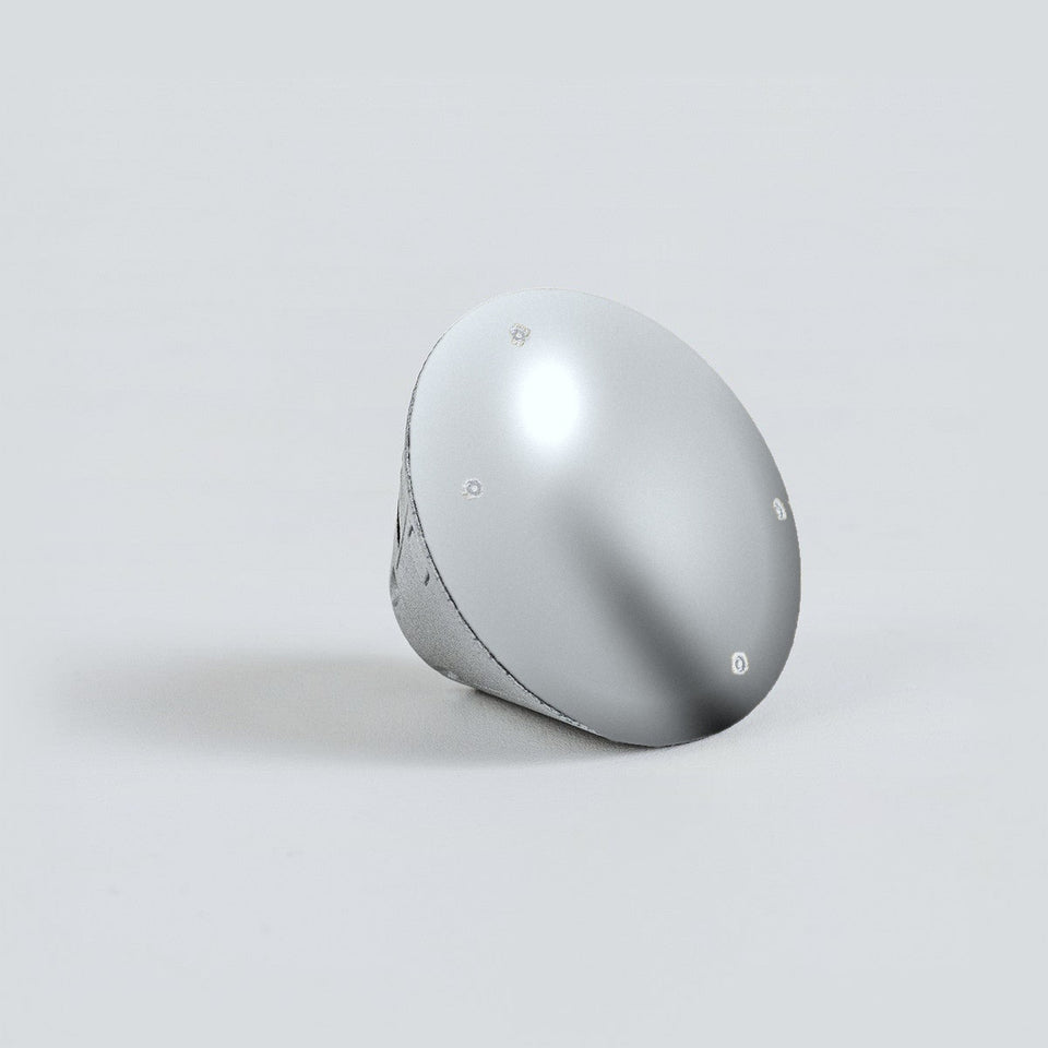 Orion crew capsule 1:144 with its heat shield covered in chrome aluminum tape