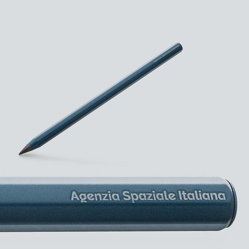 ASI infinity pencil in teal, with a close-up of the Agenzia Spaziale Italiana engraving
