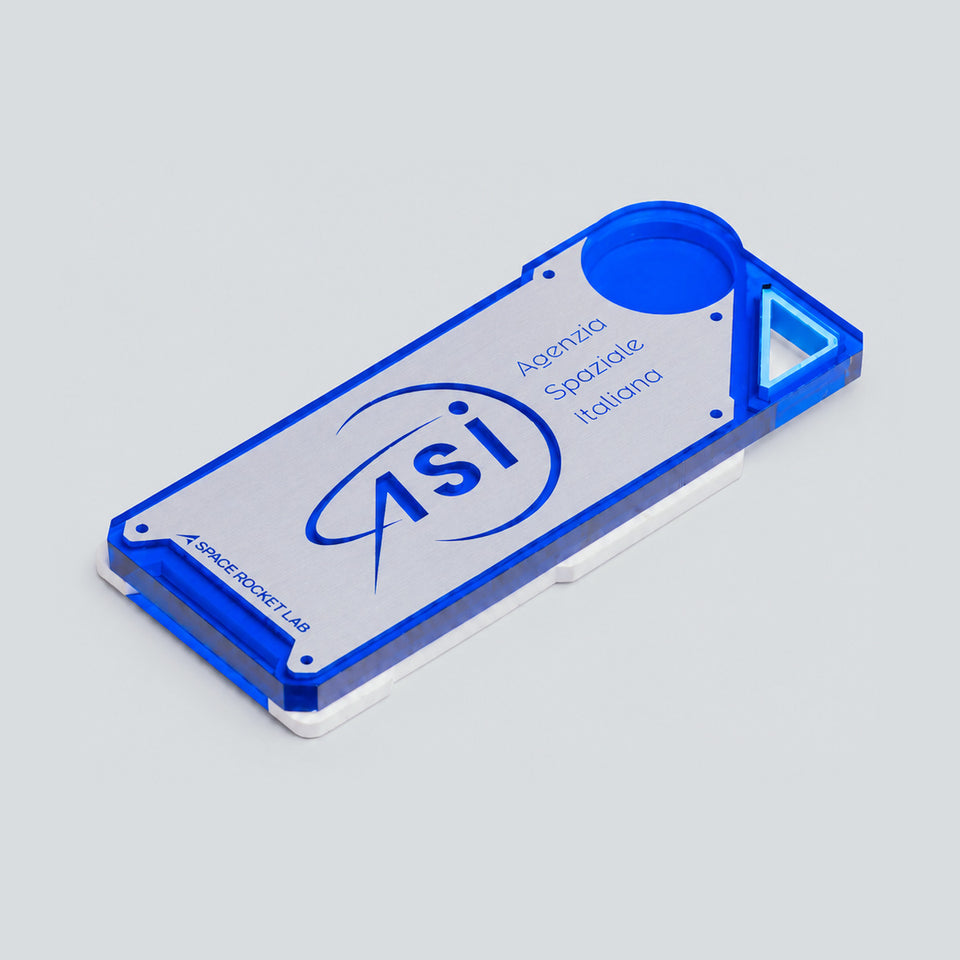 ASI multi-material keychain, back with the engraved Italian Space Agency logo